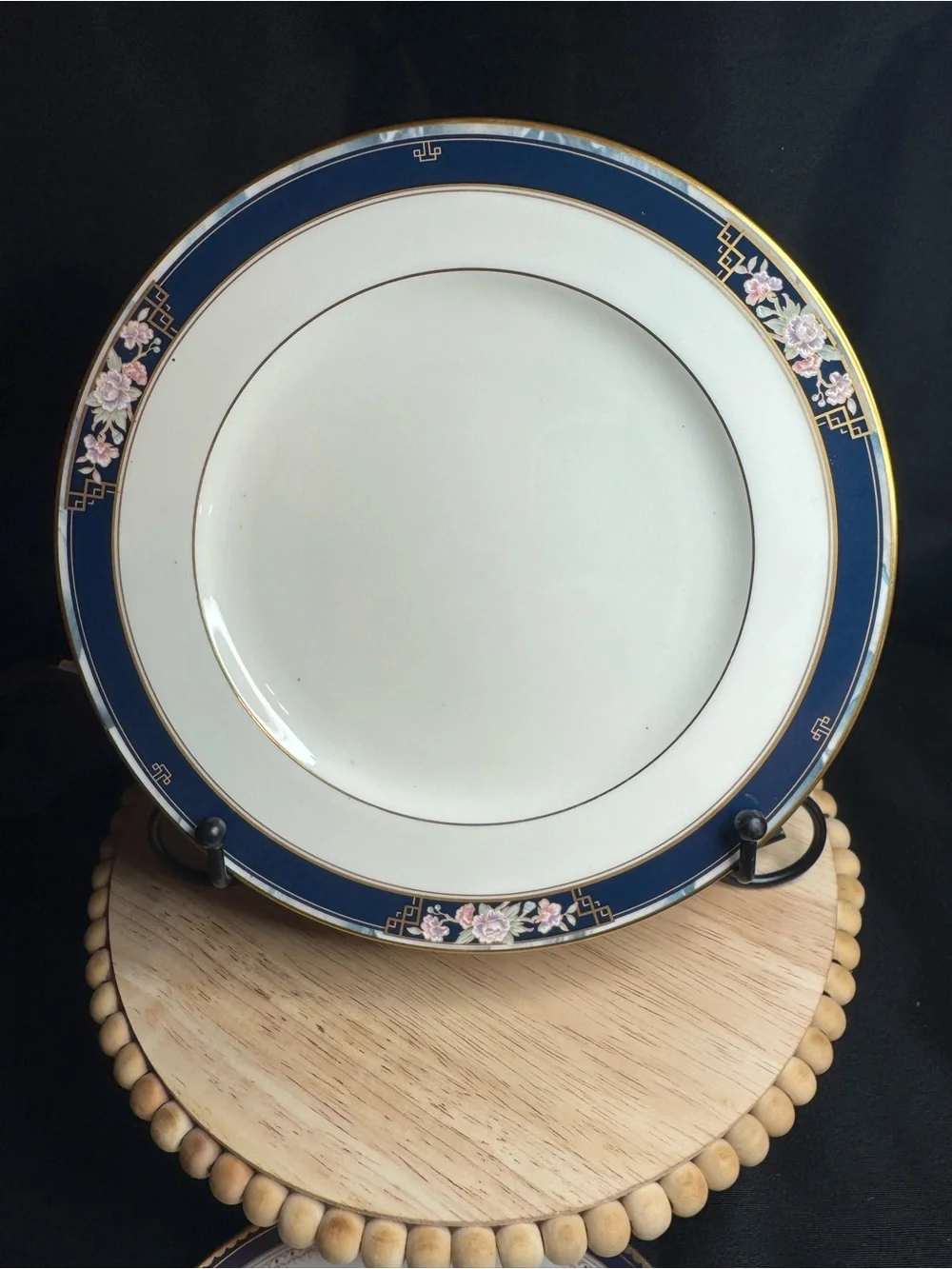 Noritake Imperial Gate - 1 dinner plate